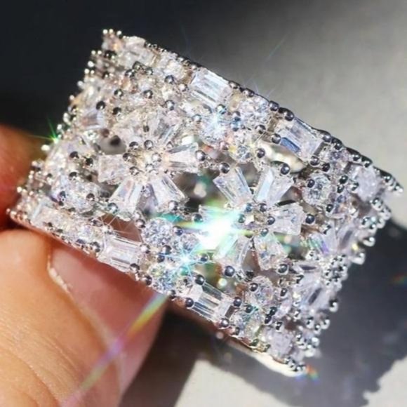 Jewelry - 18 CT 925 STERLING SILVER DIAMOND RING